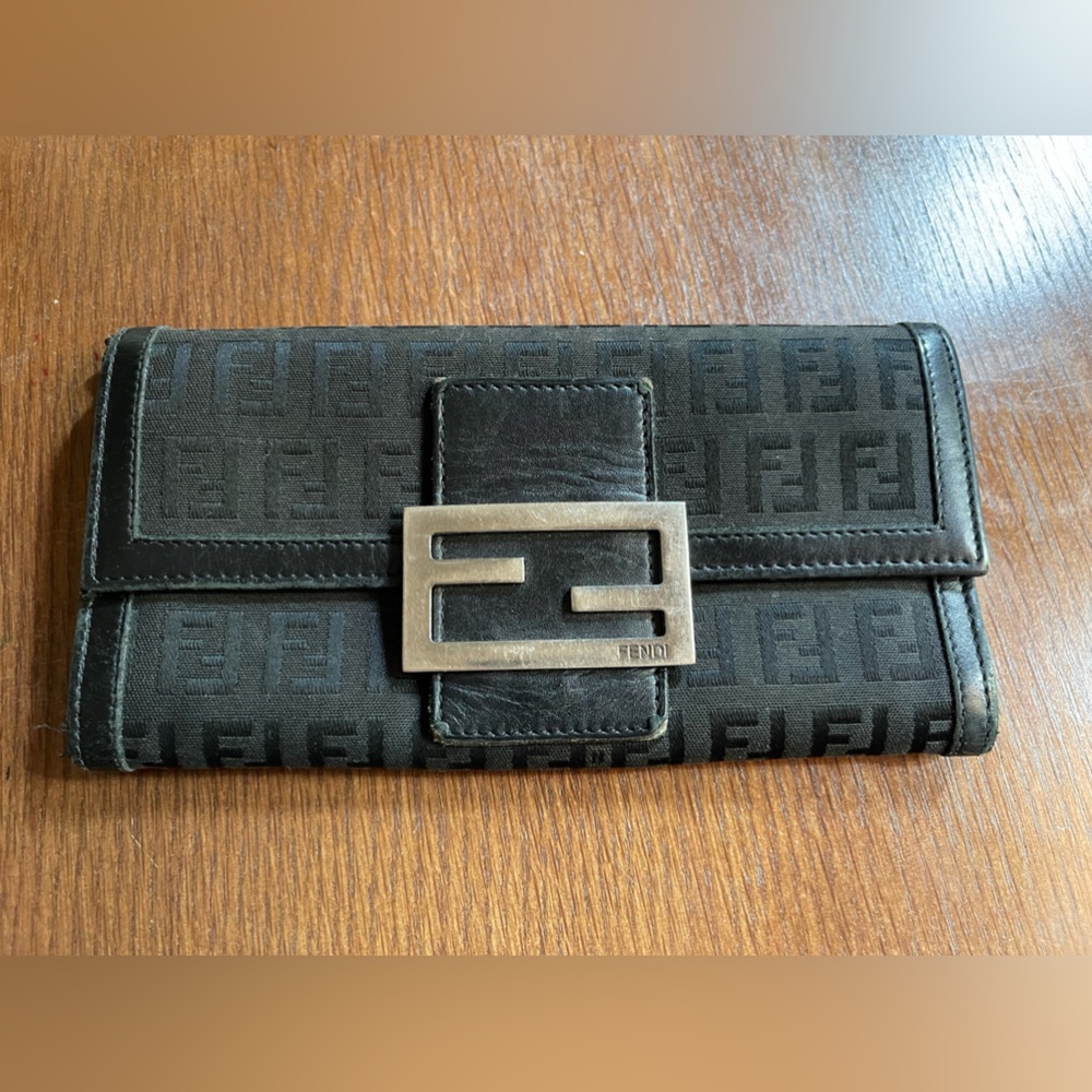 Fendi black wallet